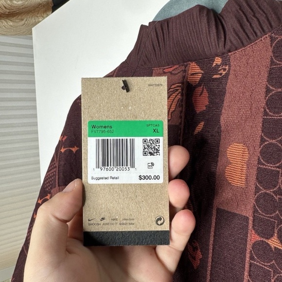 Nike x Naomi Osaka Jacquard Oversized Button Jacket Burgundy FV7795-652 Sz XL - Picture 3 of 3